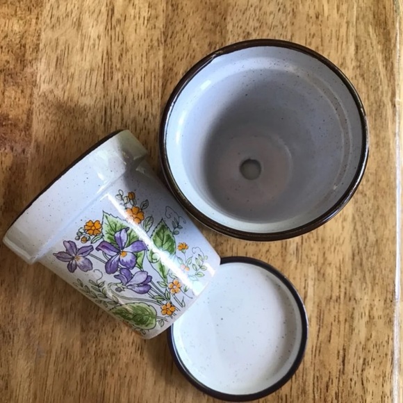 Sold - Small flower pots - Picture 2 of 3